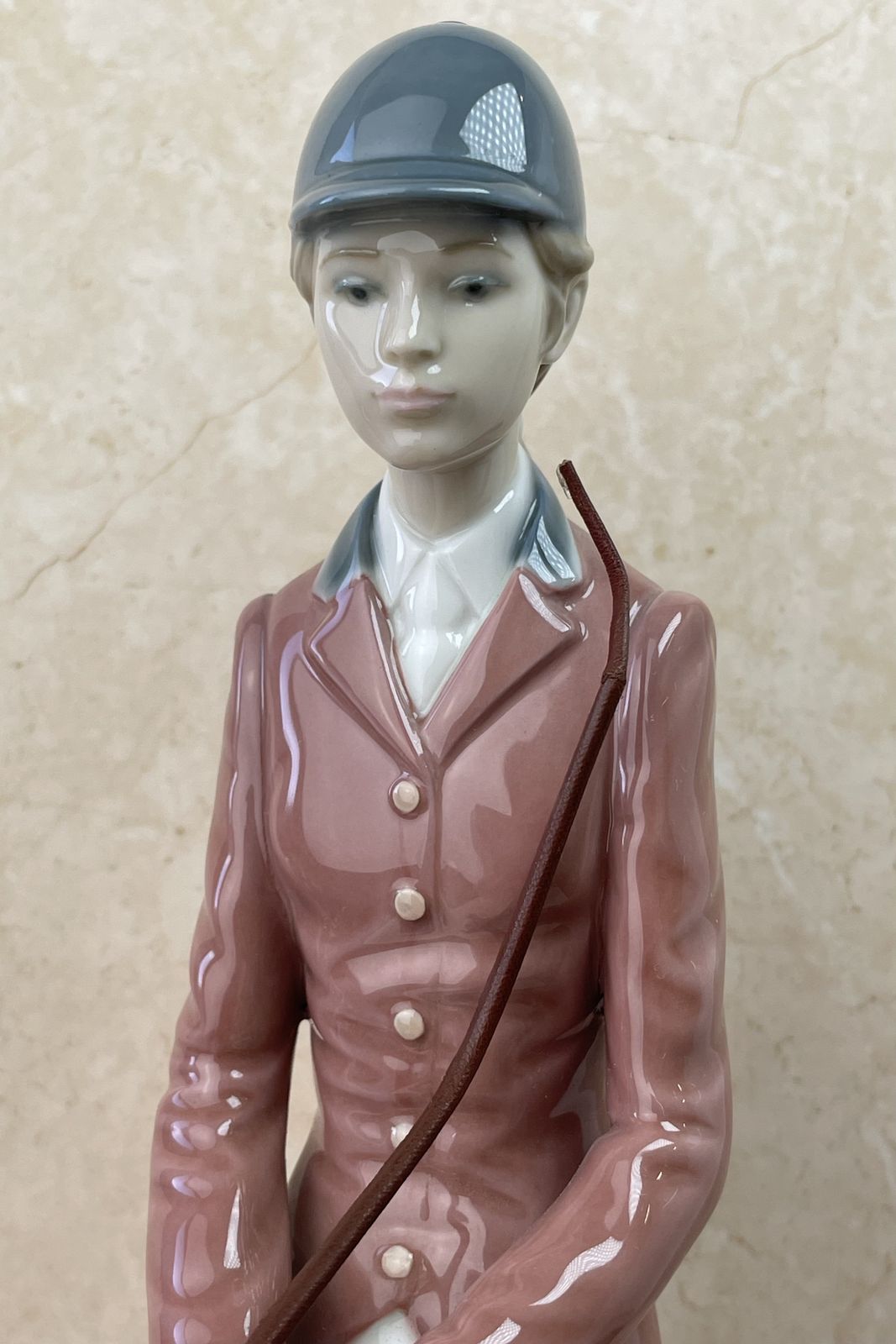 Retired Lladró Female Equestrian Porcelain Figurine photo Art