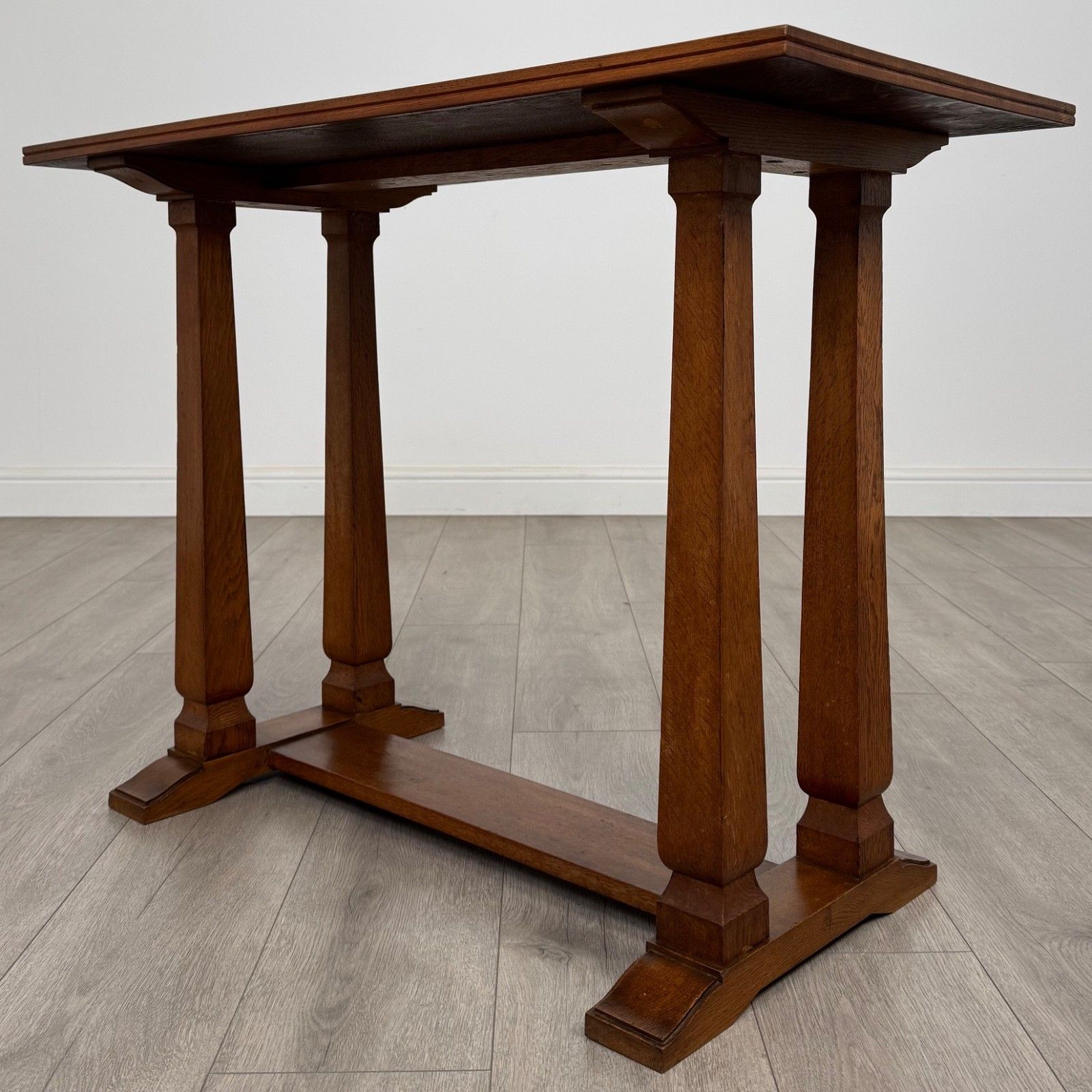 Antique 20th Century Good Quality Small Oak Side Table photo furniture
