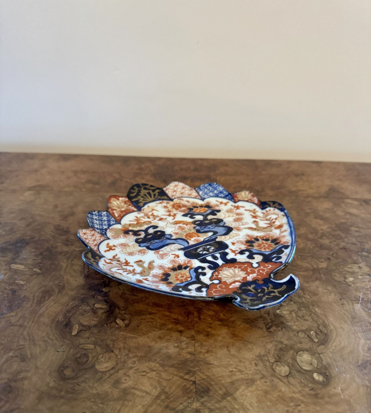 Fine Quality Unusual Antique Japanese Imari Fan Shaped Plate photo 345.0