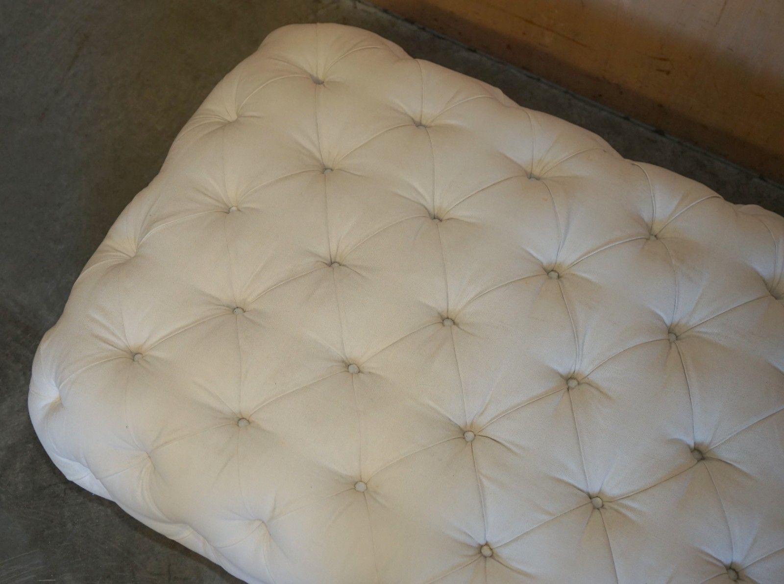 Rrp £6640 Extra Large George Smith Chesterfield Chelsea Knight Footstool Ottoman photo buy