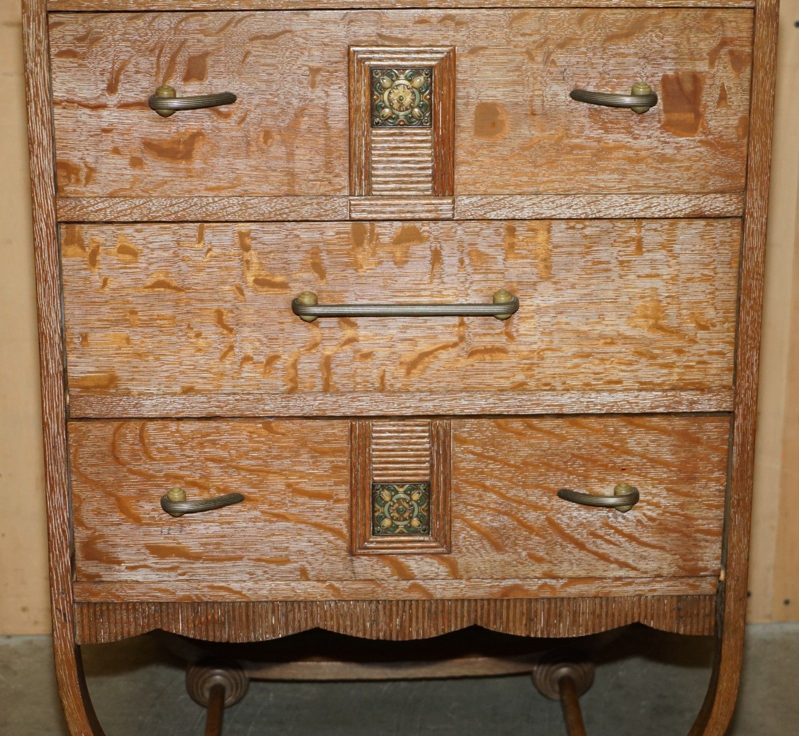 Art Deco Heals London Limed Oak Tall Chest Of Drawers Of A Large Suite photo 1750.0