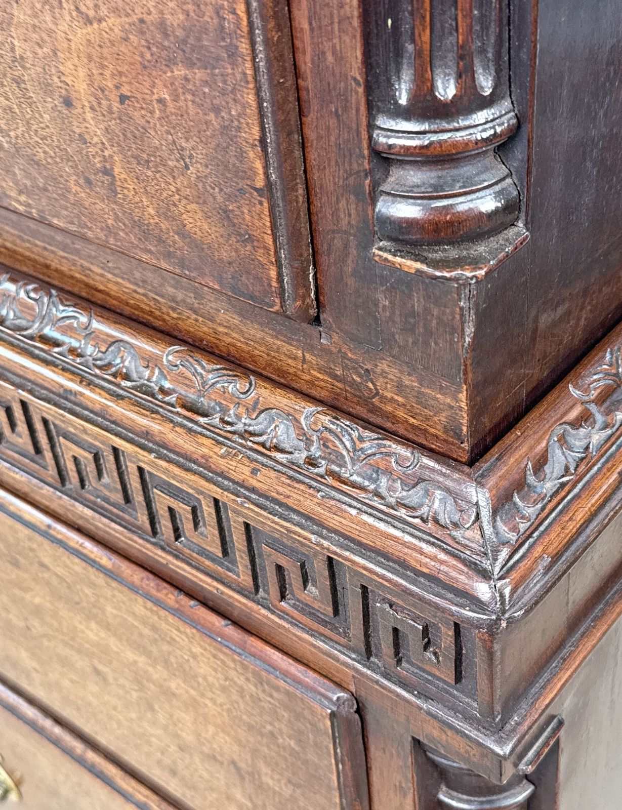 Fine 18th Century Chippendale Mahogany Tallboy (England, Circa 1765) photo Furniture