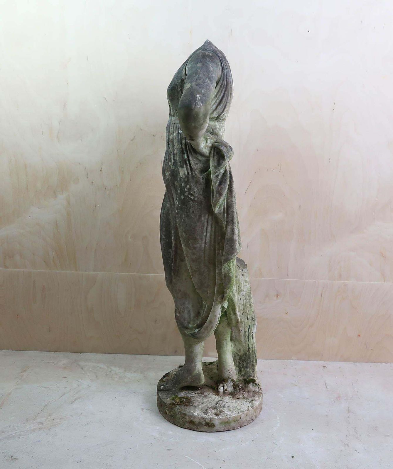 Antique White Marble Garden Statue   Classical Maiden. Italian, 19th Century photo vinterior