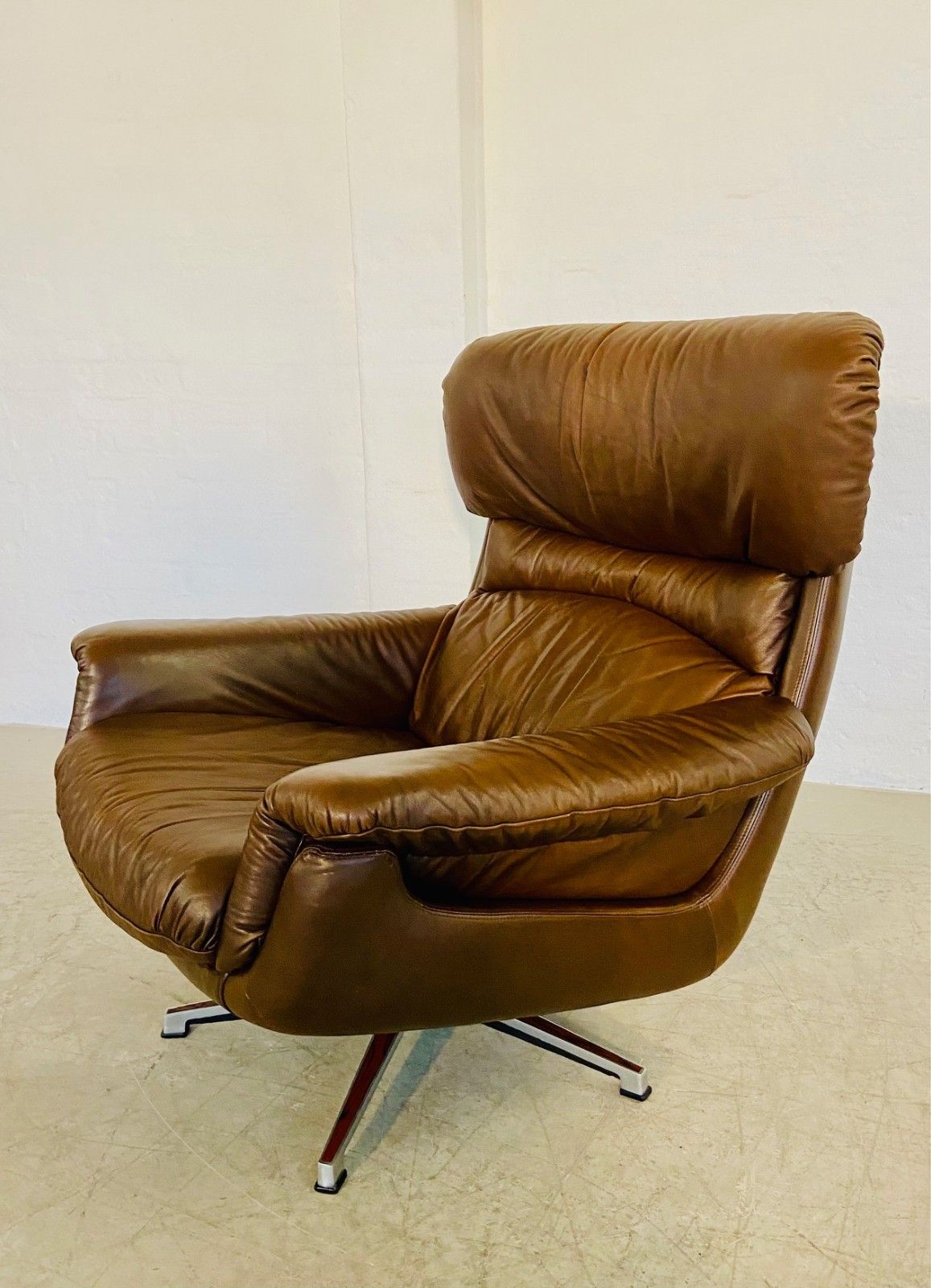 Vintage Danish Mid Century Leather Swivel Egg Chair  By Bramin 1970,S photo buy