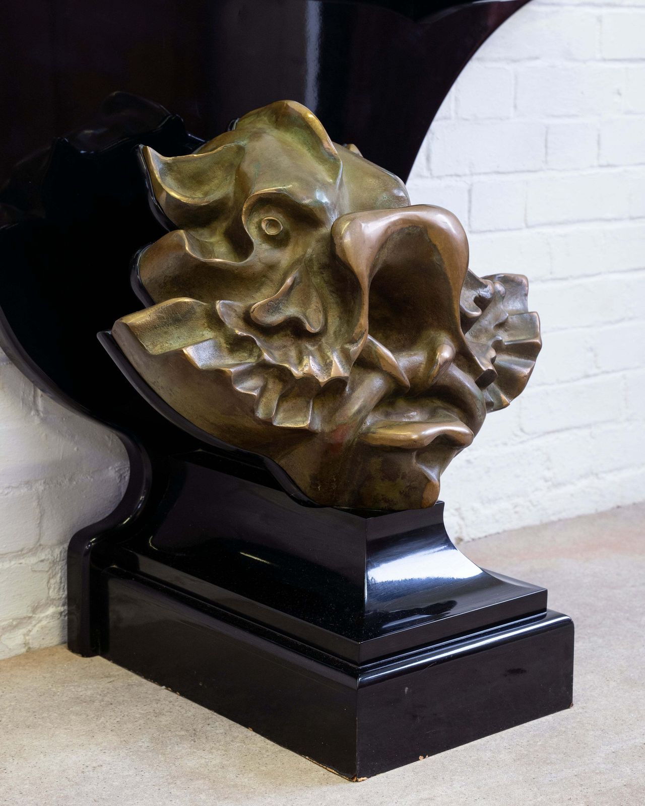 Zoomorphic Bronze Dressing Table photo furniture