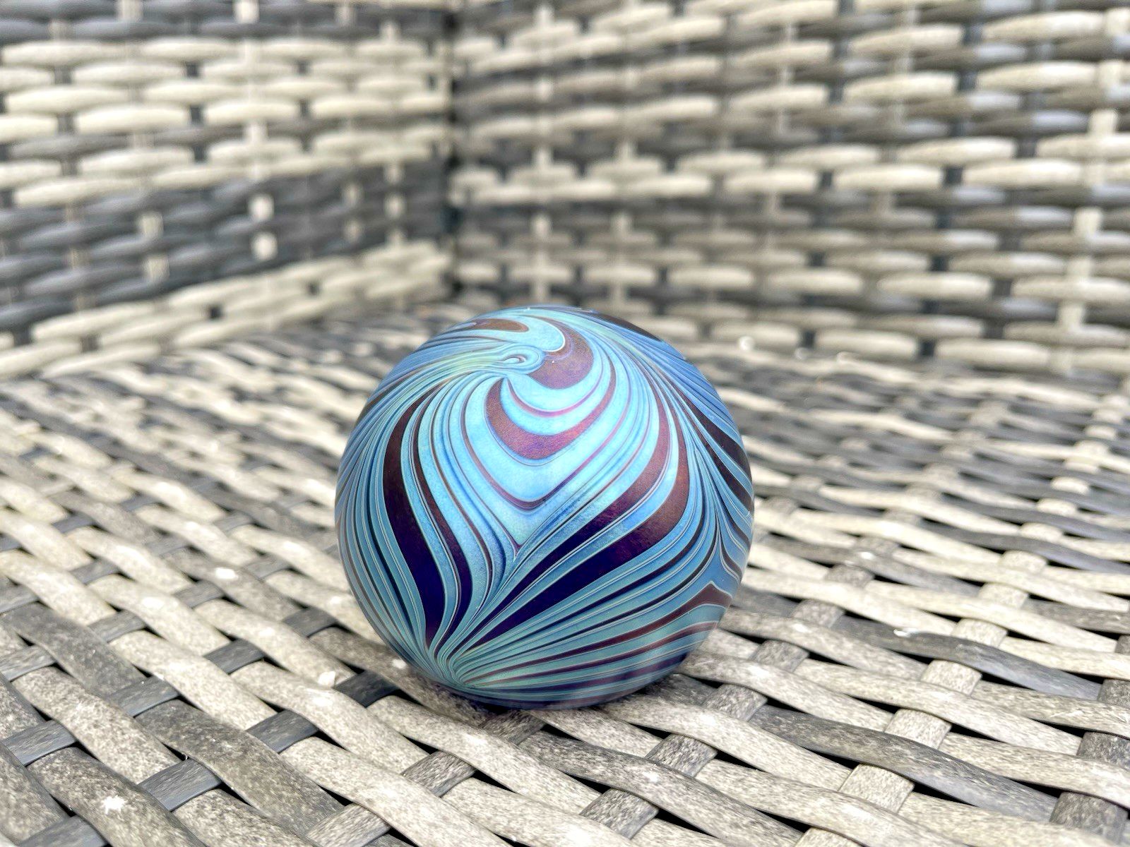 C1988 Iridescent Okra Heart Swirl Studio Glass Feathered Paperweight R Golding photo furniture