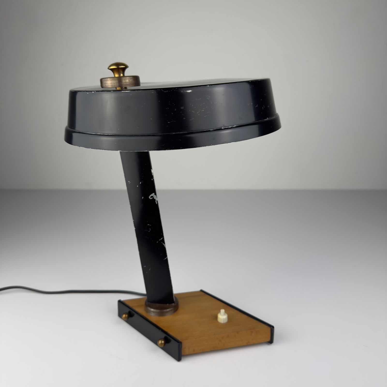 photo furniture Vintage Metal Desk Lamp By Oscar Torlasco, Italy 1950s