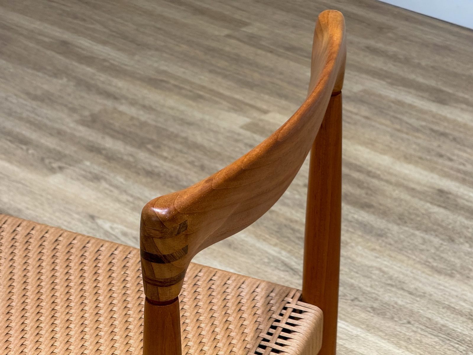 photo vinterior Set Of Six Bramin Chairs In Paper Cord (By Henry Walter Klien)