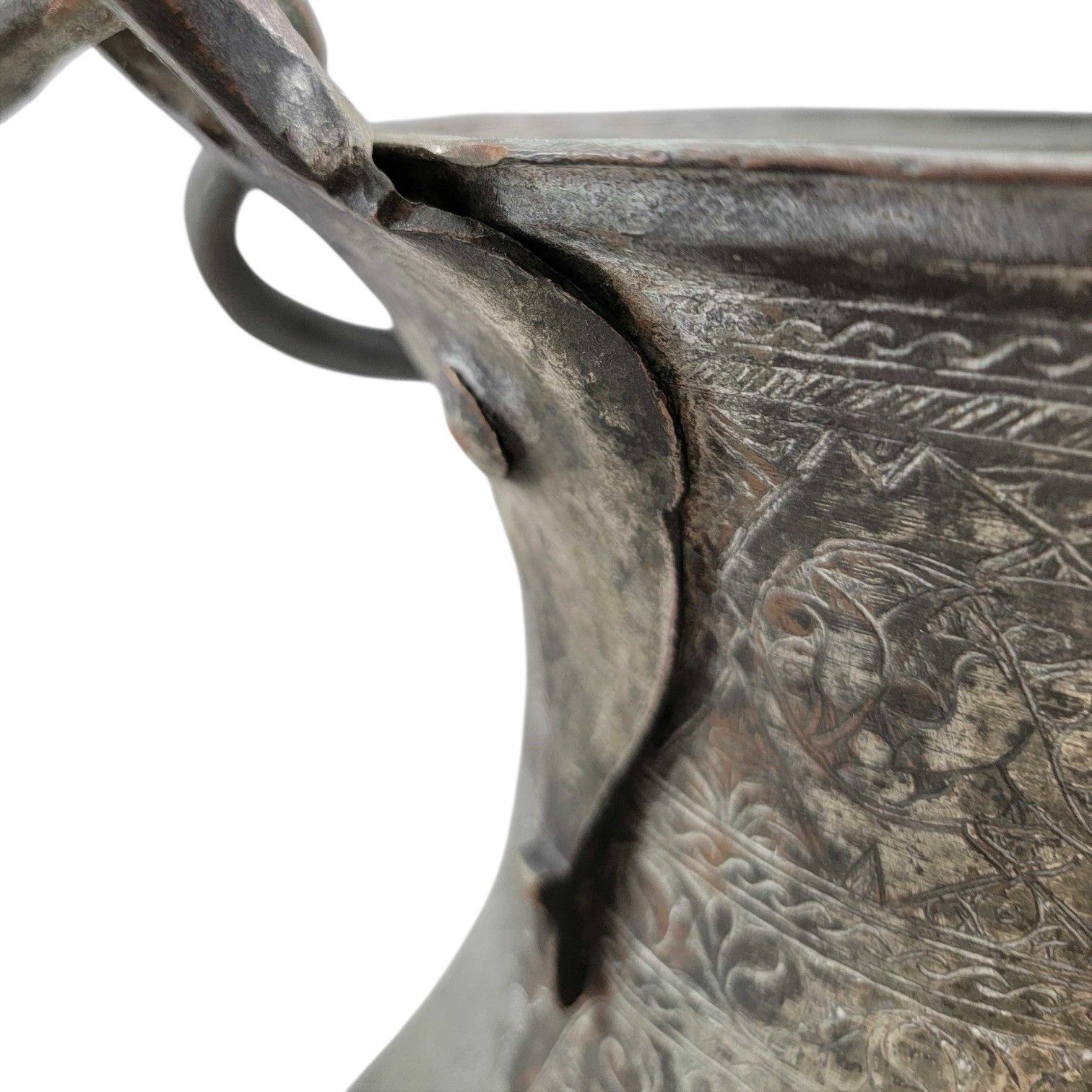 photo vinterior Ritual Vessel, Persia, 18th C – Hand Engraved Bronze āb Zan, Museum Quality