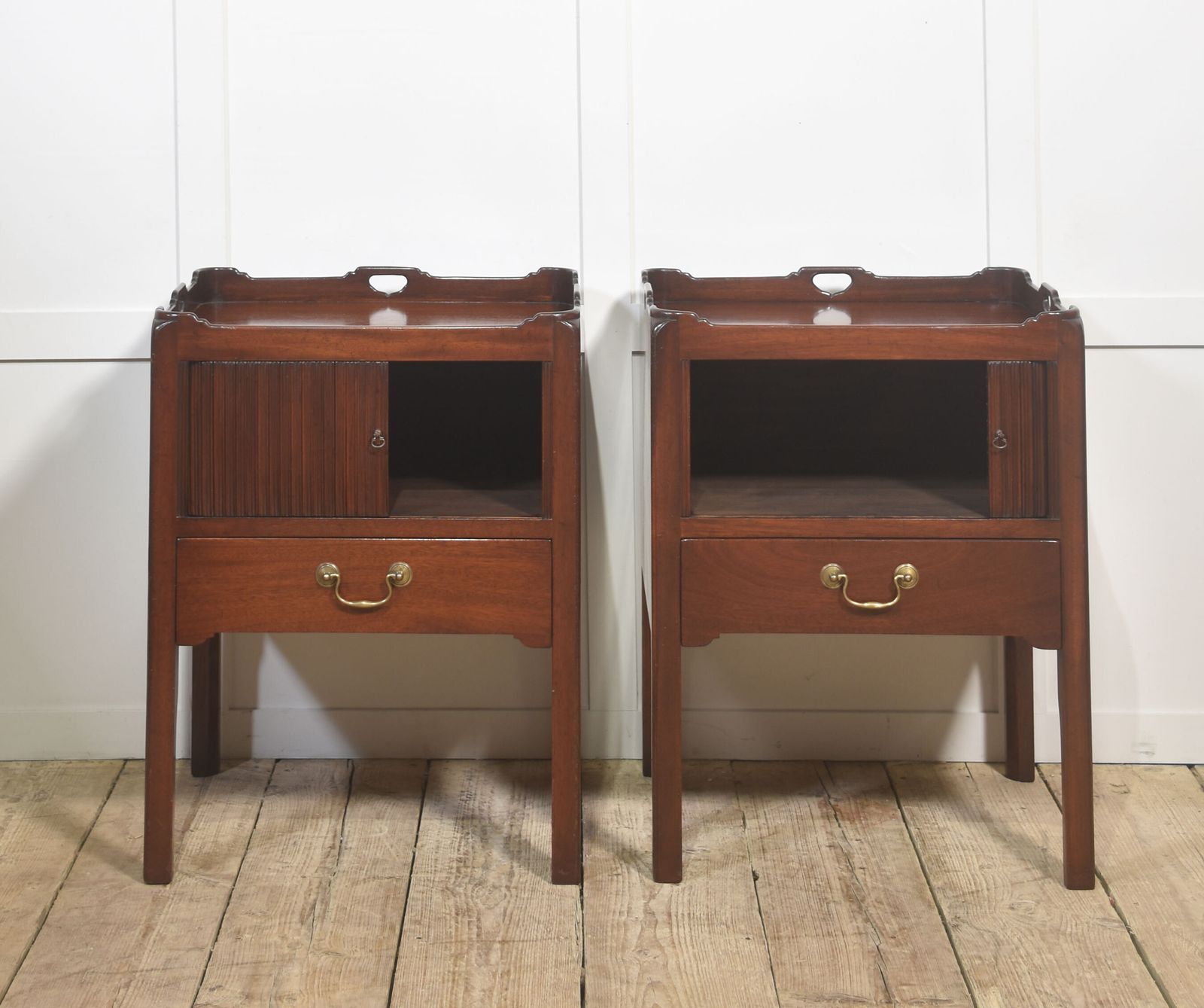 Pair Of Mahogany Tray Top Bedside Cabinets photo buy