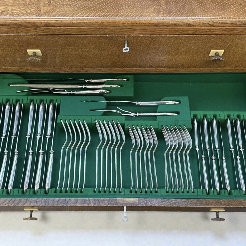 Art Deco 158 Piece Canteen Of Cutlery photo vinterior