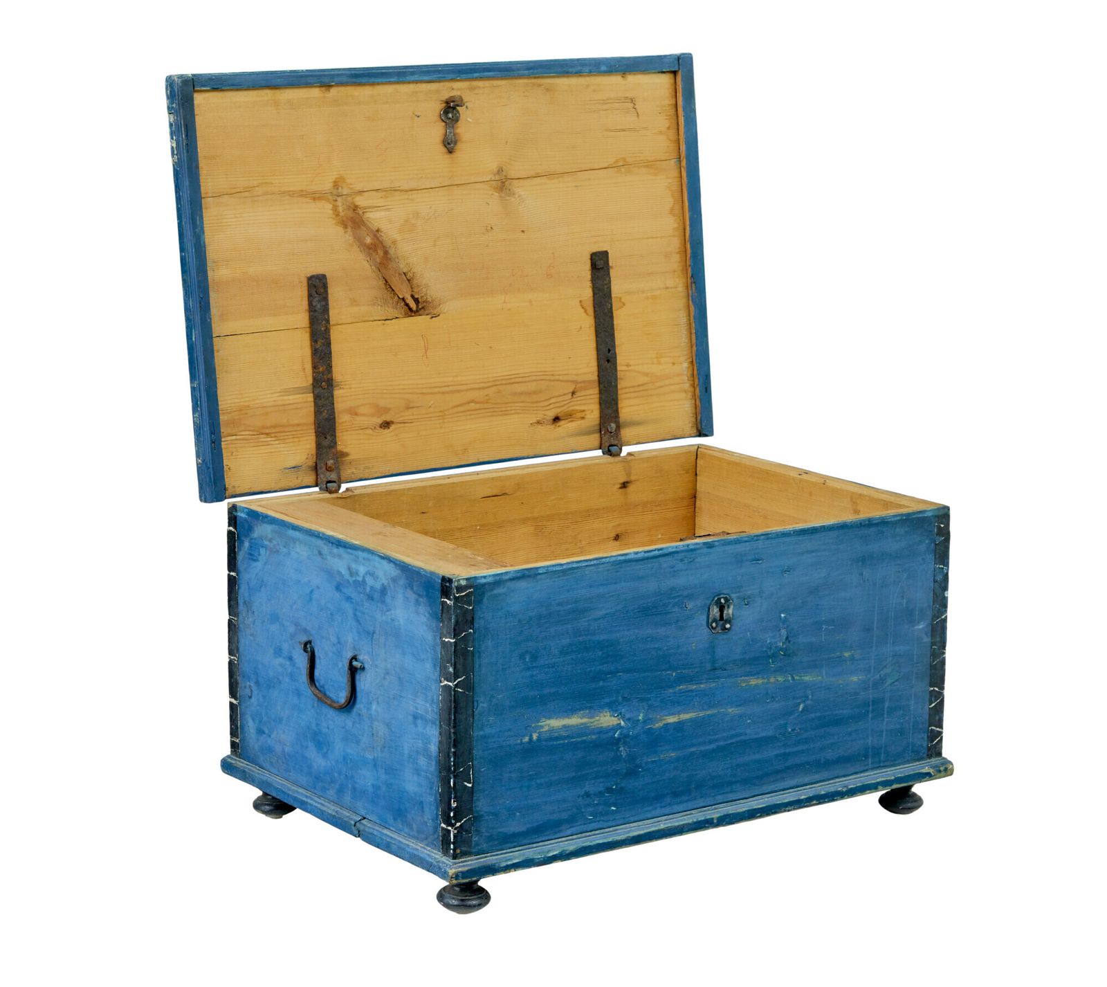 photo furniture 19th Century Swedish Hand Painted Pine Blanket Box