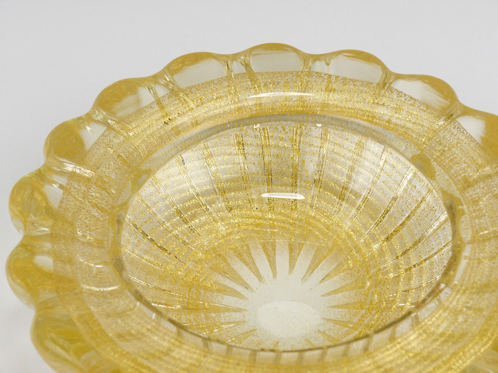 photo for sale Ercole Barovier & Toso Cordonato D’oro Golden Murano Glass Bowl, Italy, 1960s