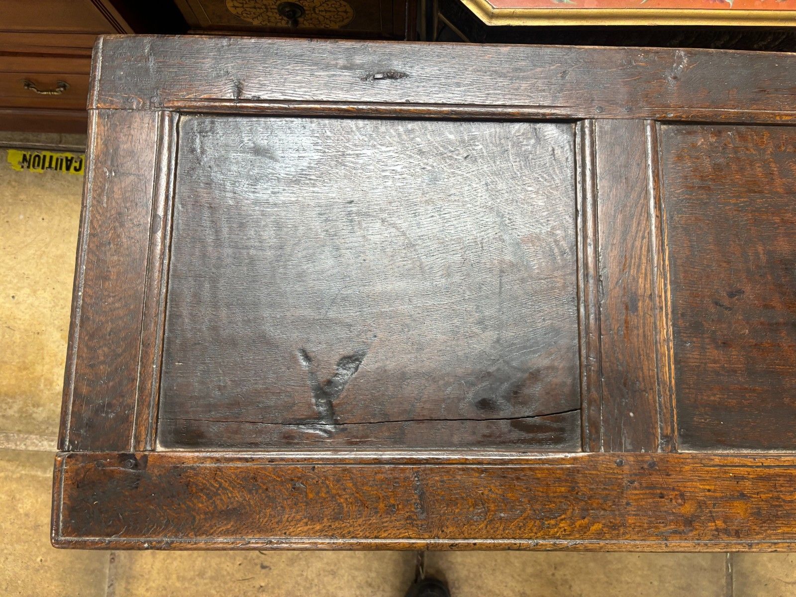 photo vintage Antique 17th Century Oak Coffer As Found