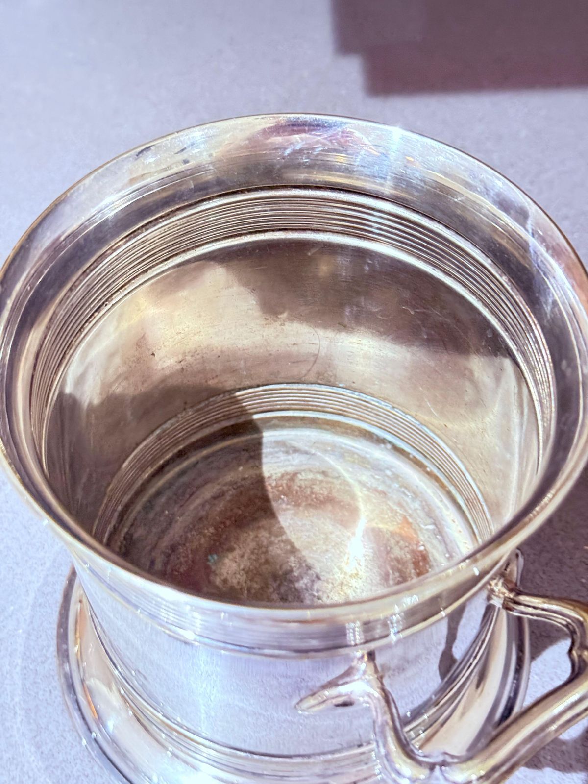 photo furniture Antique Silver Plated Ice Bucket With Original Tongs, 23 × 16 Cm — Early 20th