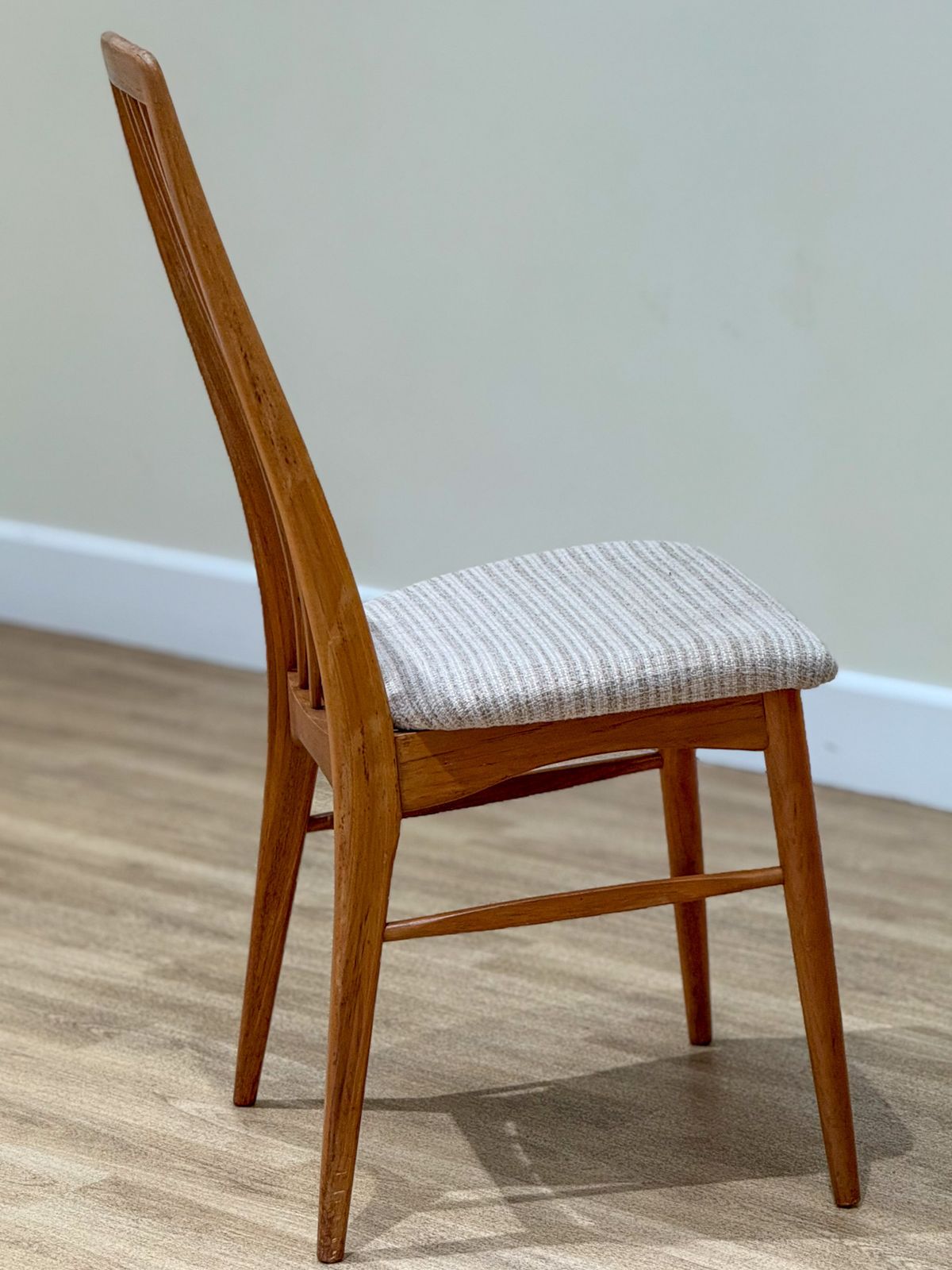 A Set Of Four Eva Chairs By (Koefoed Hornslet) photo 600.0