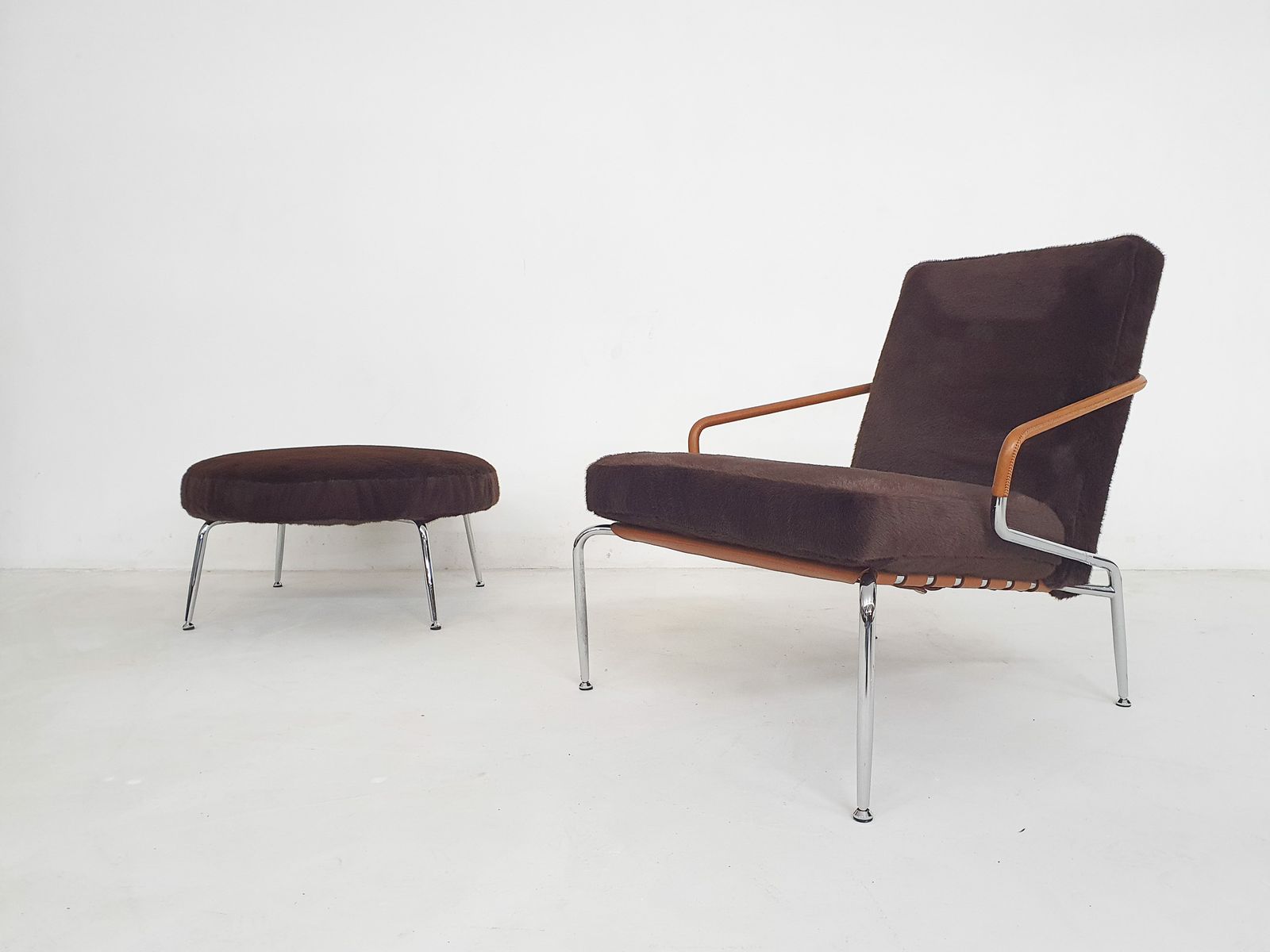 Rodolfo Dordoni For Minotti "Berman" Lounge Chair And Ottoman, Italy