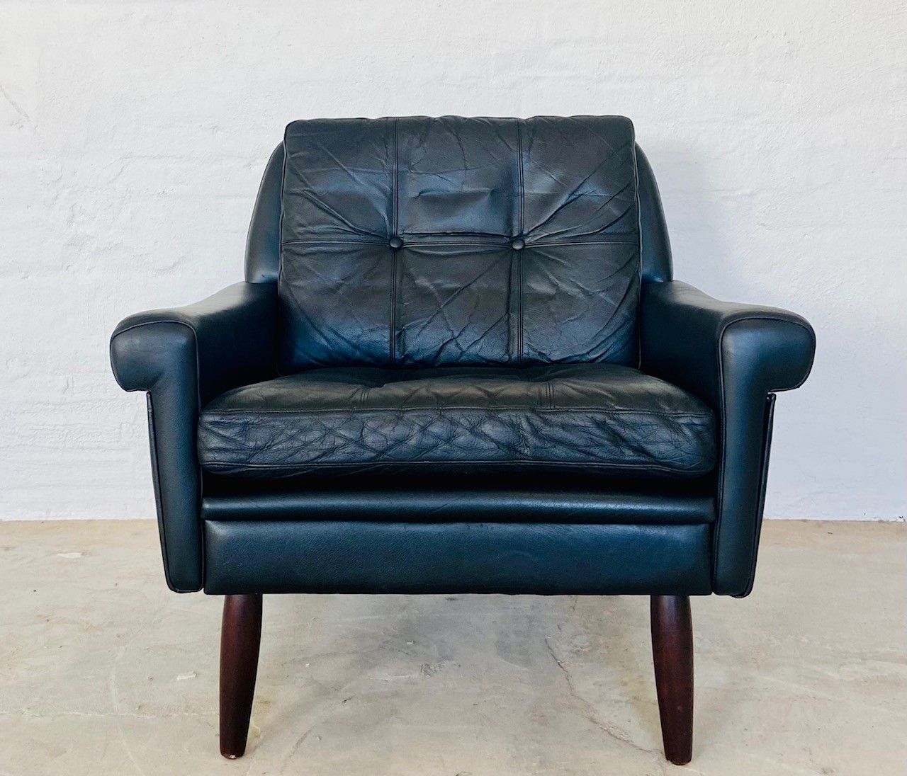 Vintage Retro Danish Mid Century Svend Skipper Black  Leather Club Chair