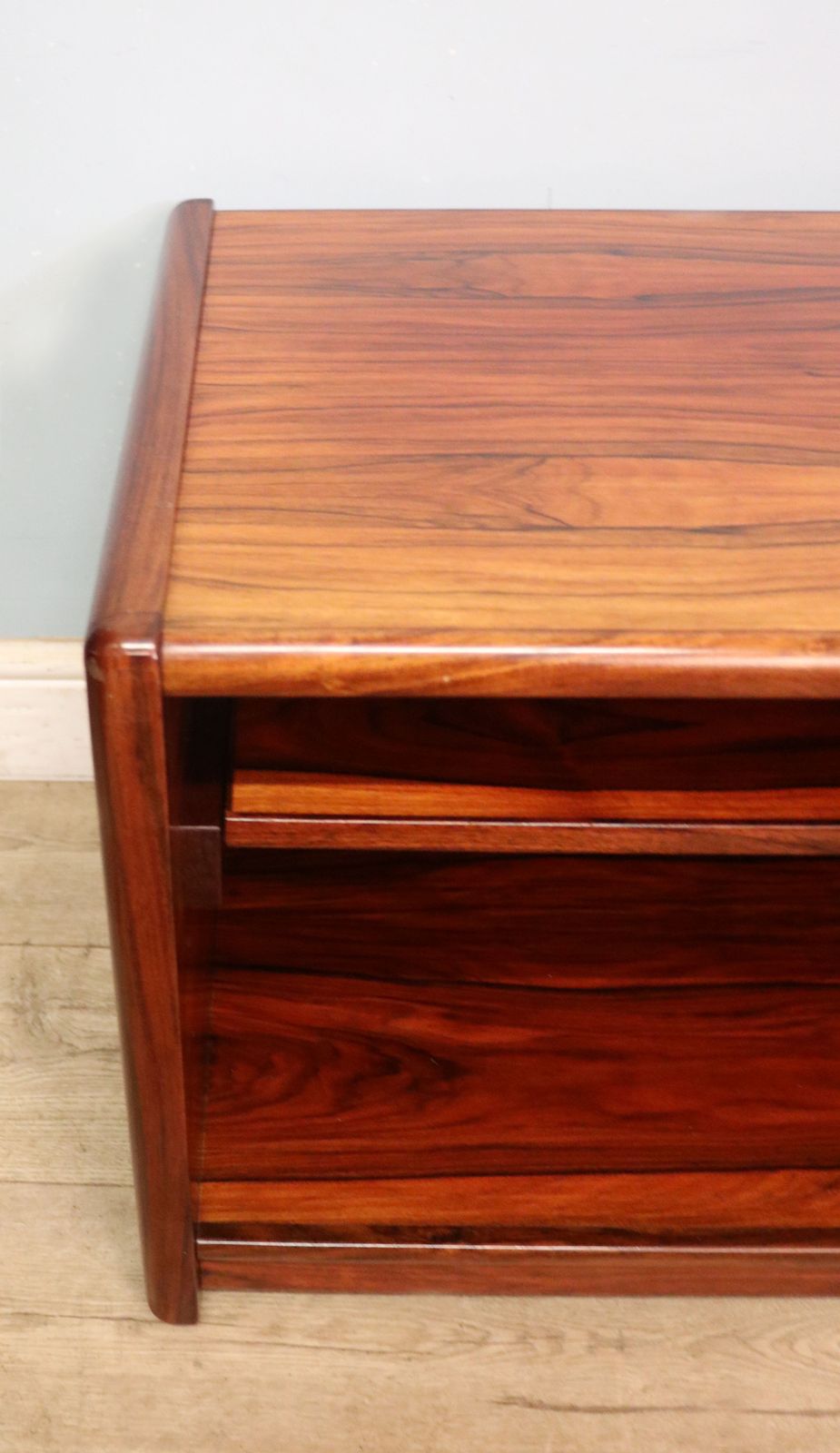 photo furniture A Lovely Quality Mid Century Sumptuous Hardwood Veneered Television Stand