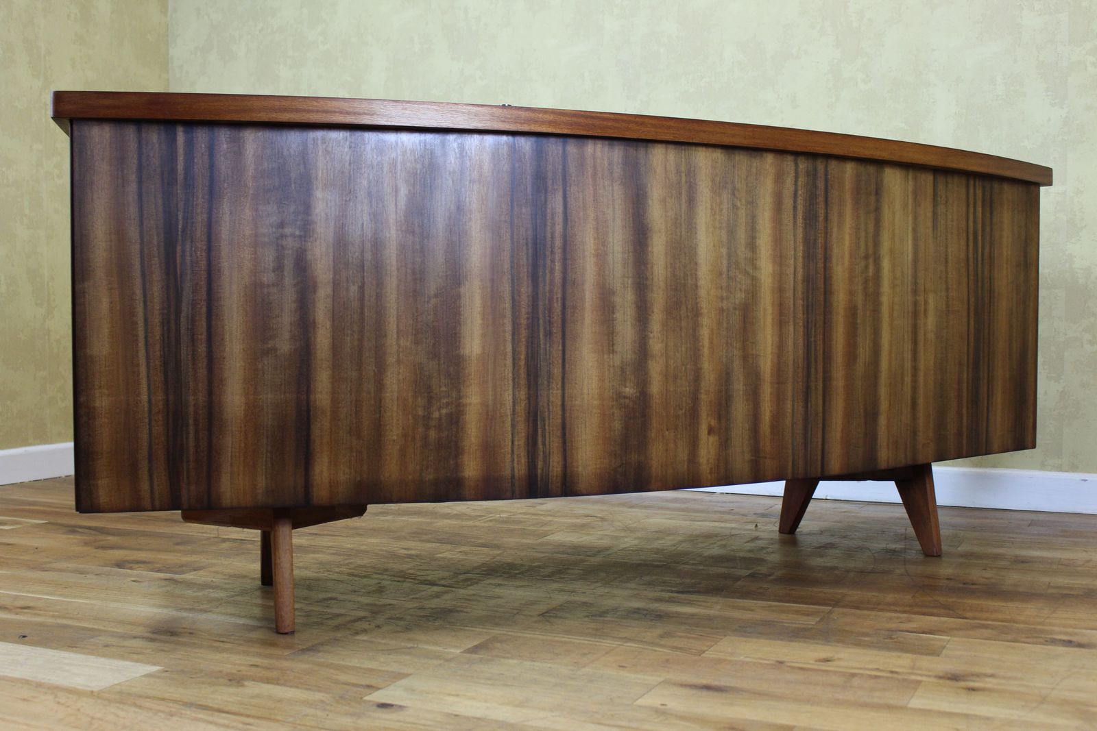 Mid 1950’s Dark Walnut Large Dressing Chest photo vinterior