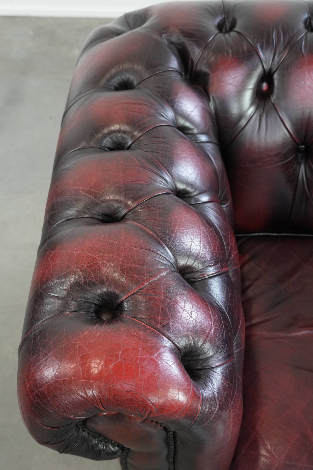 Timeless And Classic English Chesterfield Leather Armchair On Wheels, Finished With Decorative Nails photo buy