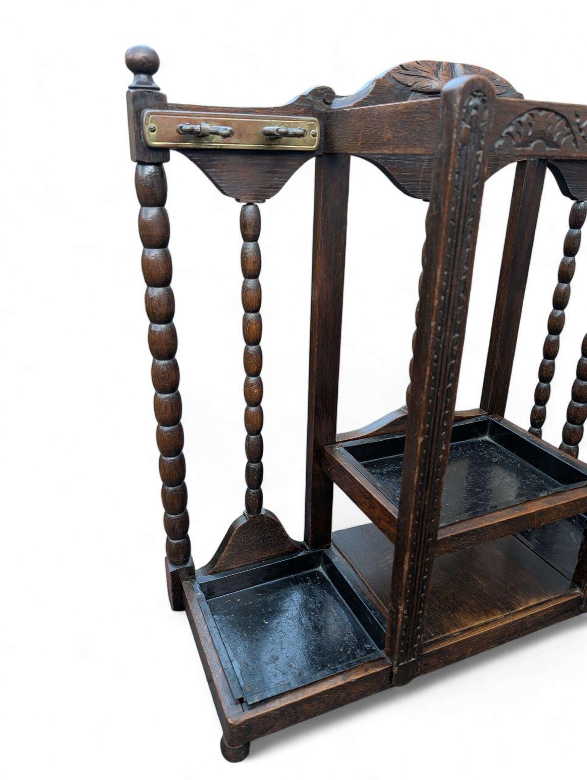 Arts & Crafts / Gothic Revival Green Man Umbrella Stand In Oak, Ca. 1900 (England) photo vinterior