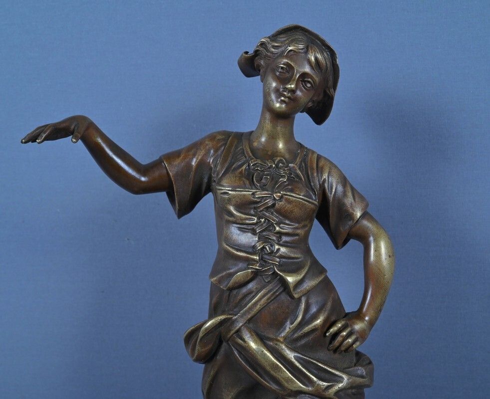 Bronze Sculpture The Fisherwoman Signed H. Giraud – Part 2 19th Century photo vinterior