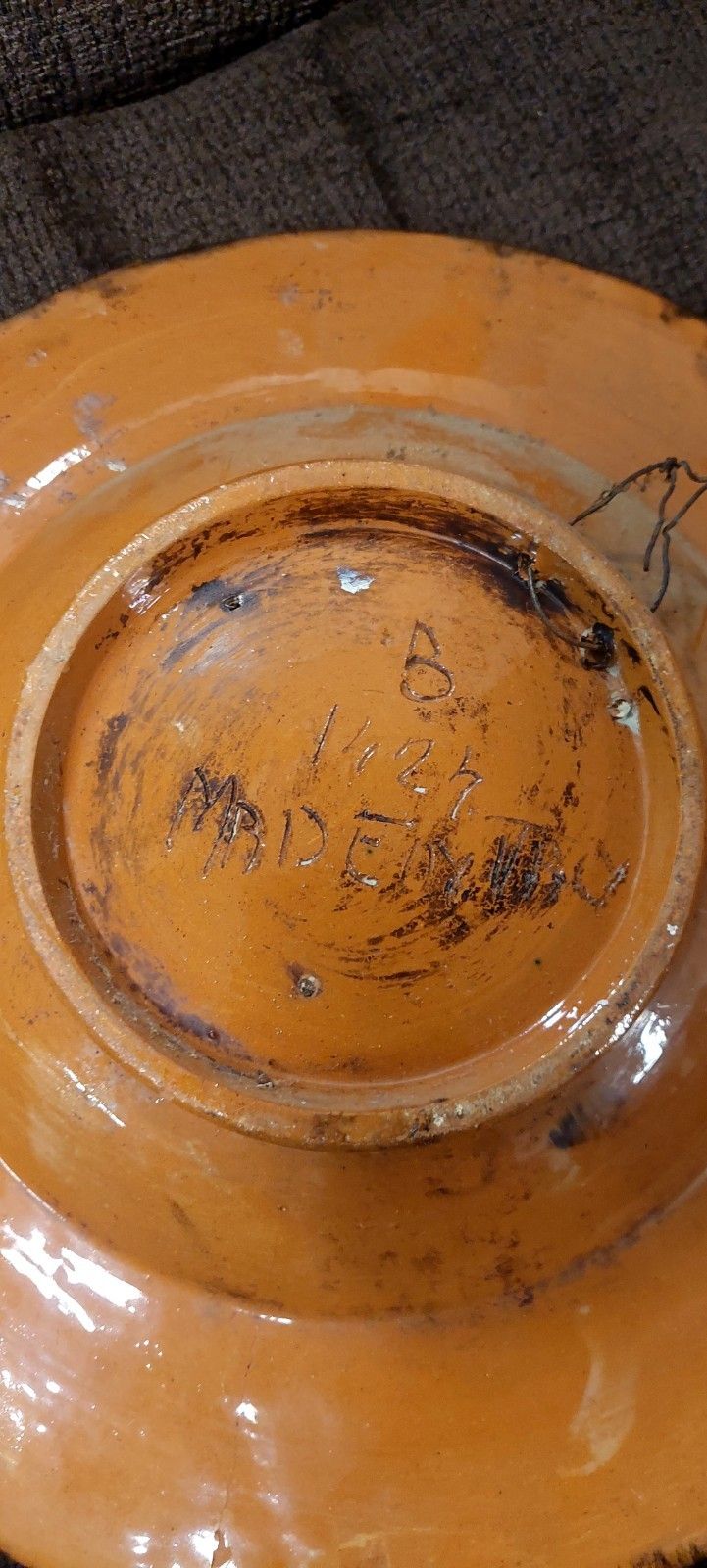 Graffiti Ceramic Plate Stylized Birds Pesaro Style Faenza Primi 900 photo vinterior