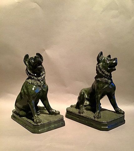 C19th Pair Of Grand Tour Serpentine Marble Dogs photo furniture