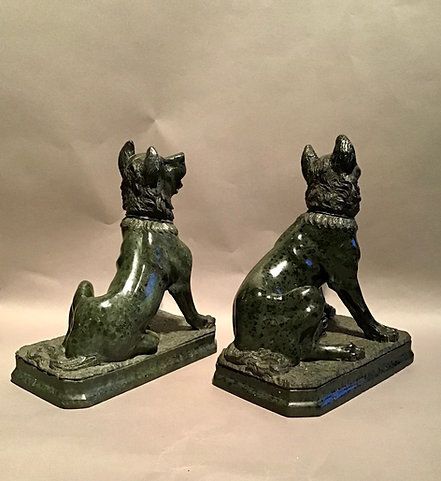 C19th Pair Of Grand Tour Serpentine Marble Dogs photo vintage