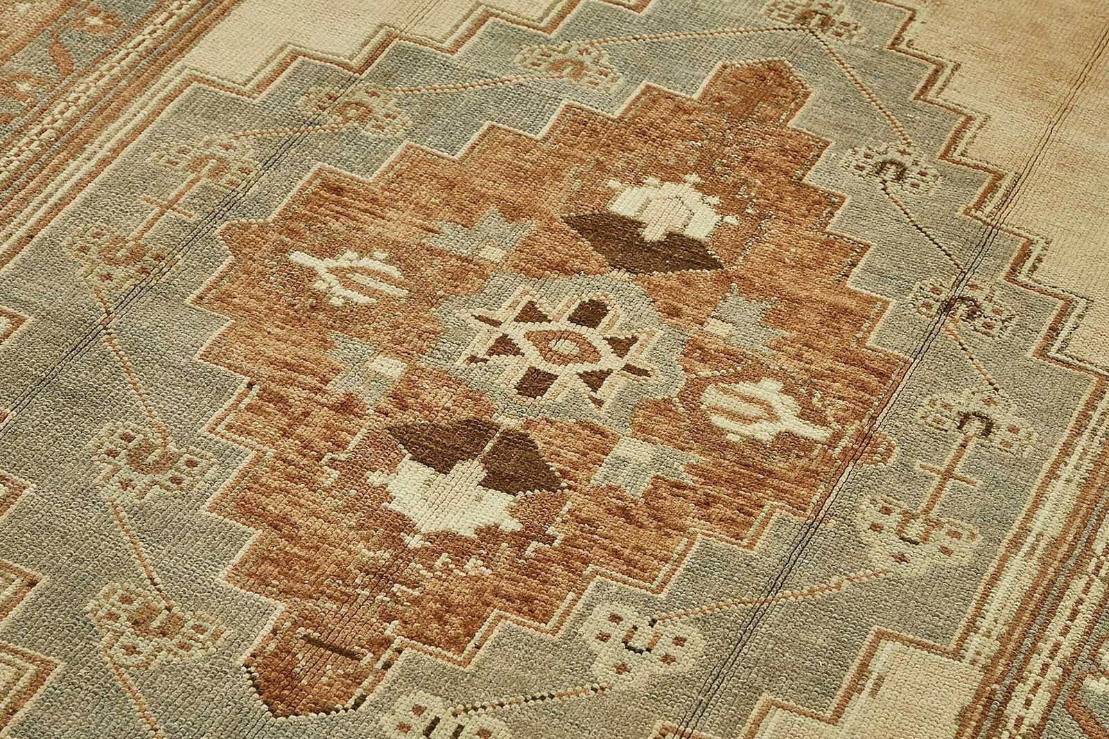 Turkish Beige Handmade Oriental Rug 161 Cm X 300 Cm photo 935.0