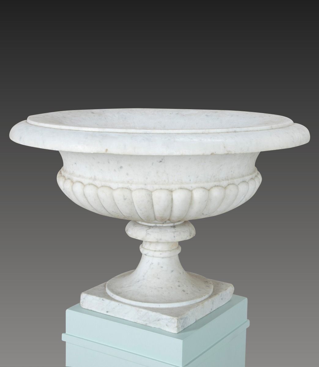 Pair Of 19th Century Italian Marble Tazza Urns photo buy