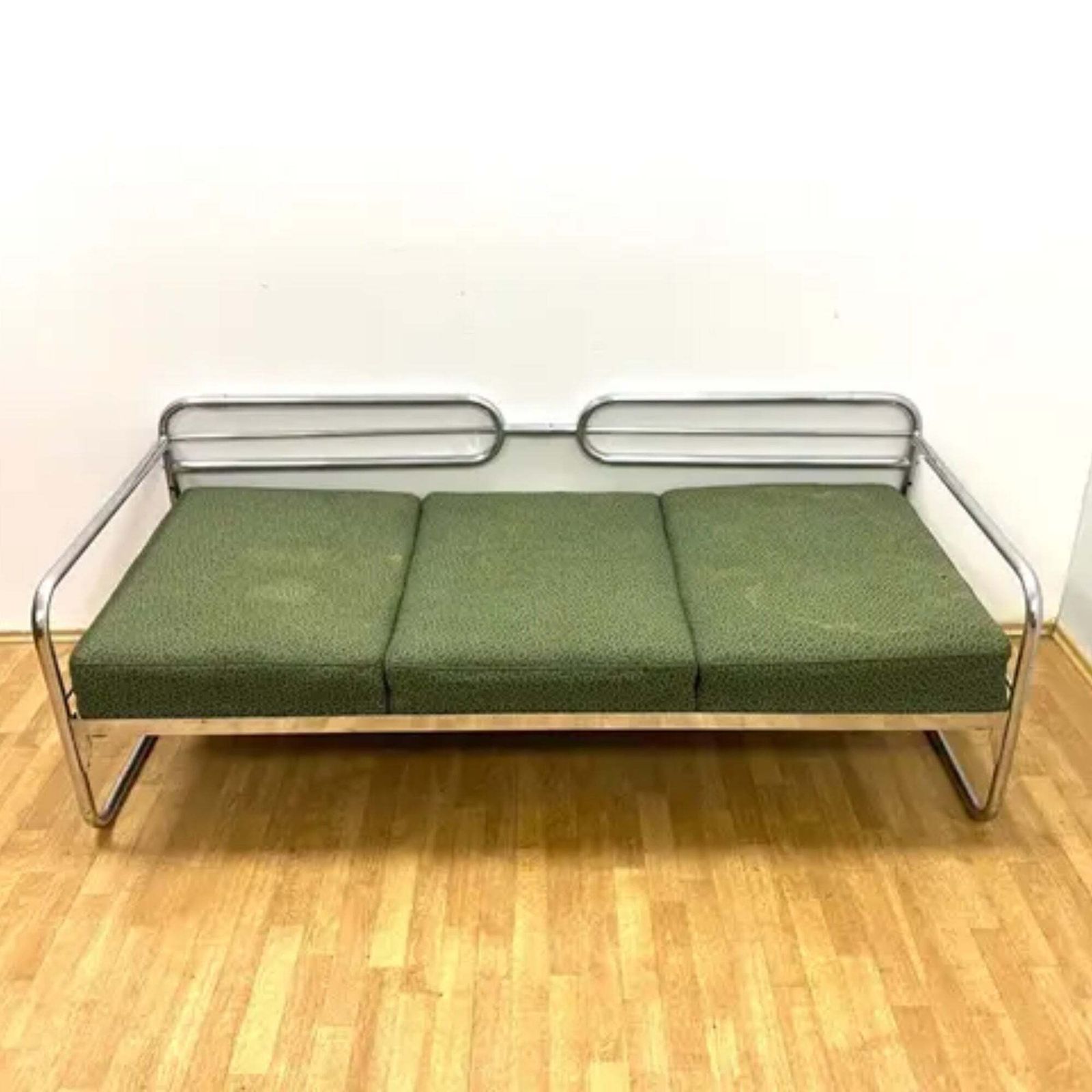 Bauhaus Chromen Sofa Van Slezák, Tsjecho Slowakije, Jaren 1930 photo for sale