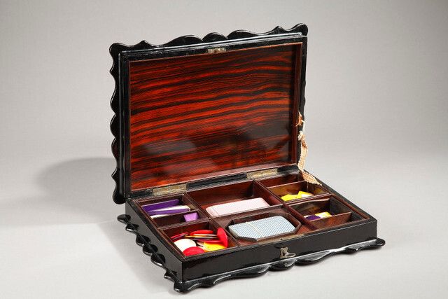 Papier Maché And Mother Of Pearl Card Box Napoleon III photo vintage