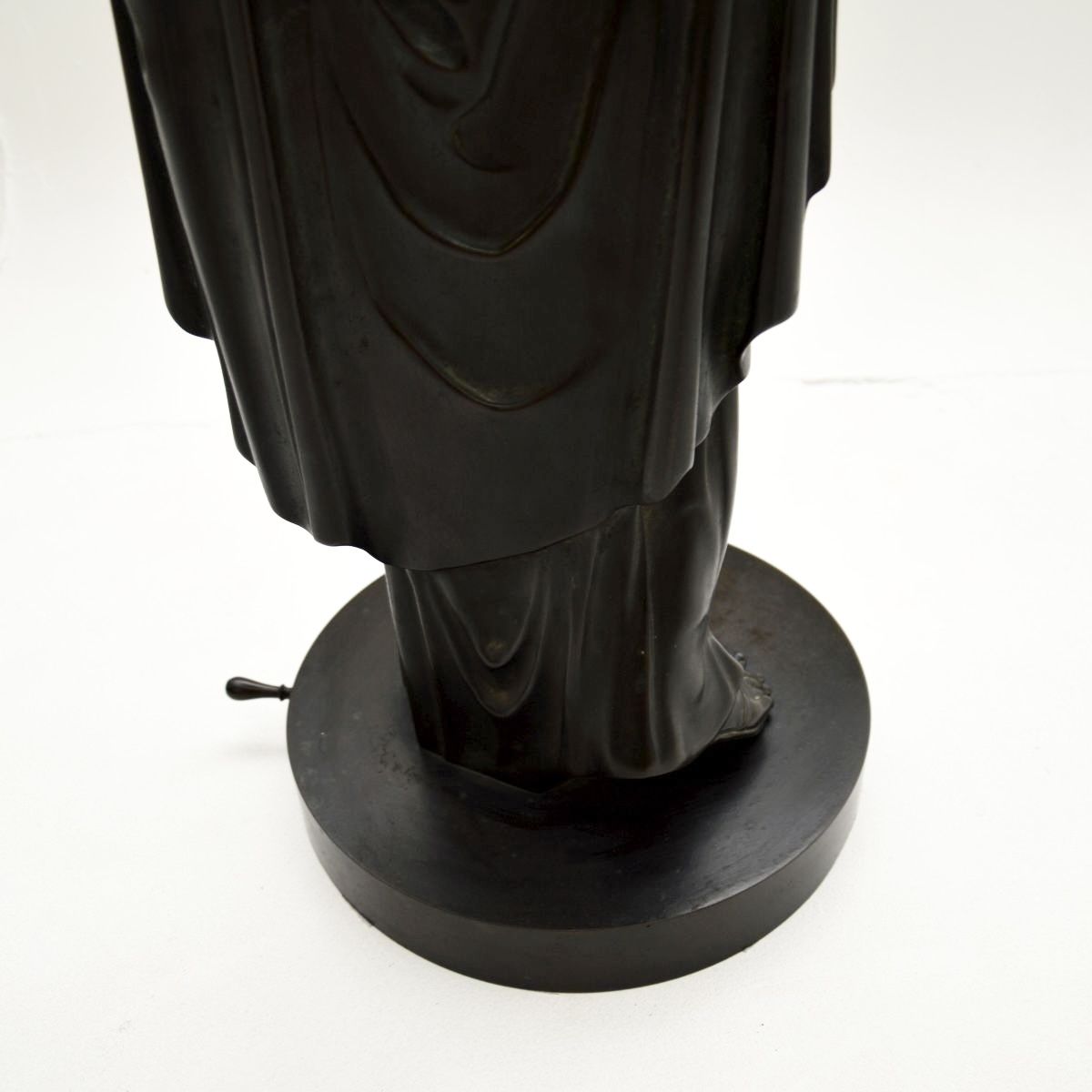 photo vinterior Large Antique French Bronze Neoclassical Robed Lady