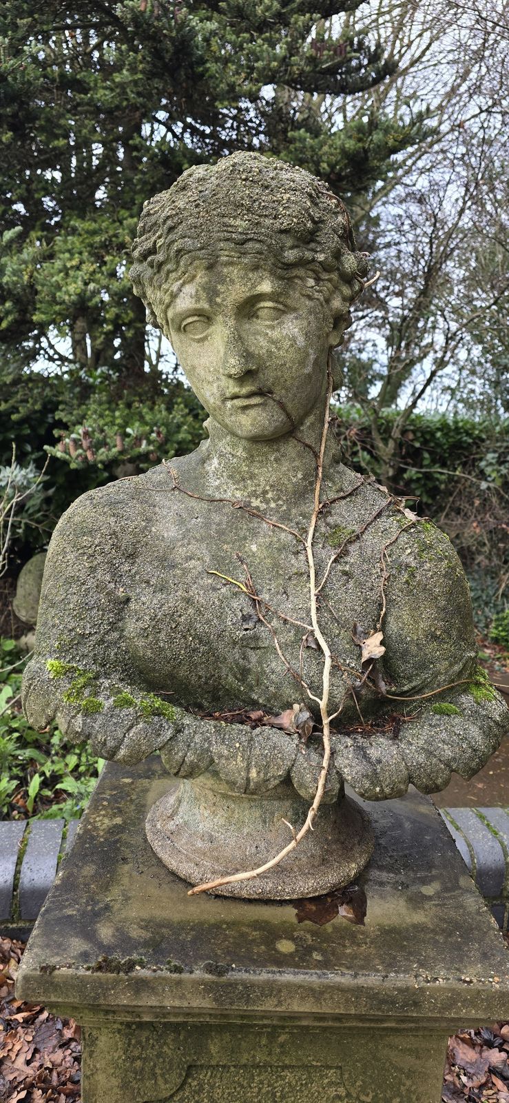 Large Well Weathered Bust Of Isis photo Garden Decor