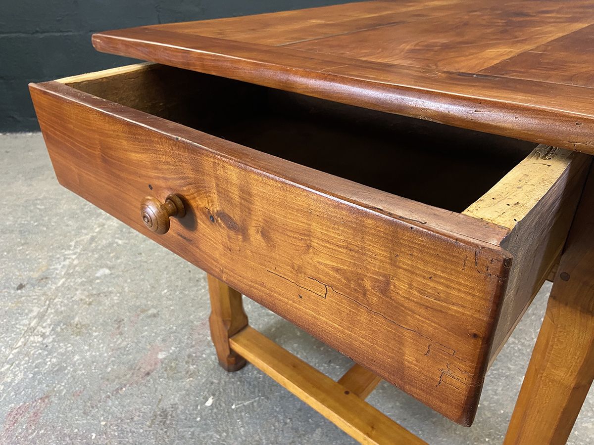 photo furniture Traditional French Fruitwood Farmhouse Dining Table