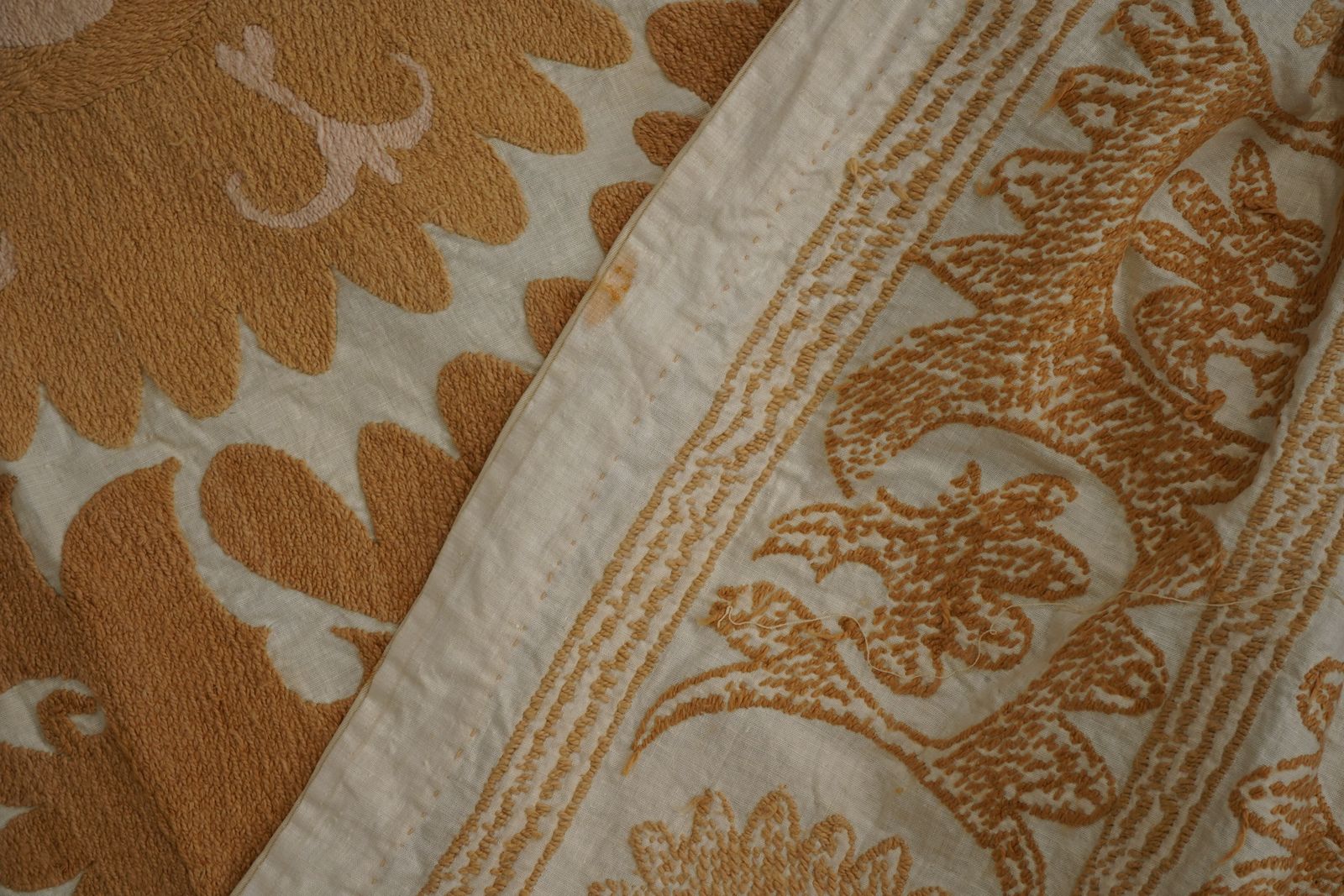 Handmade Suzani Pattern Beige & Terracotta Textile – Boho Embroidered Table Decor 3'6'' X 4'2'' photo buy