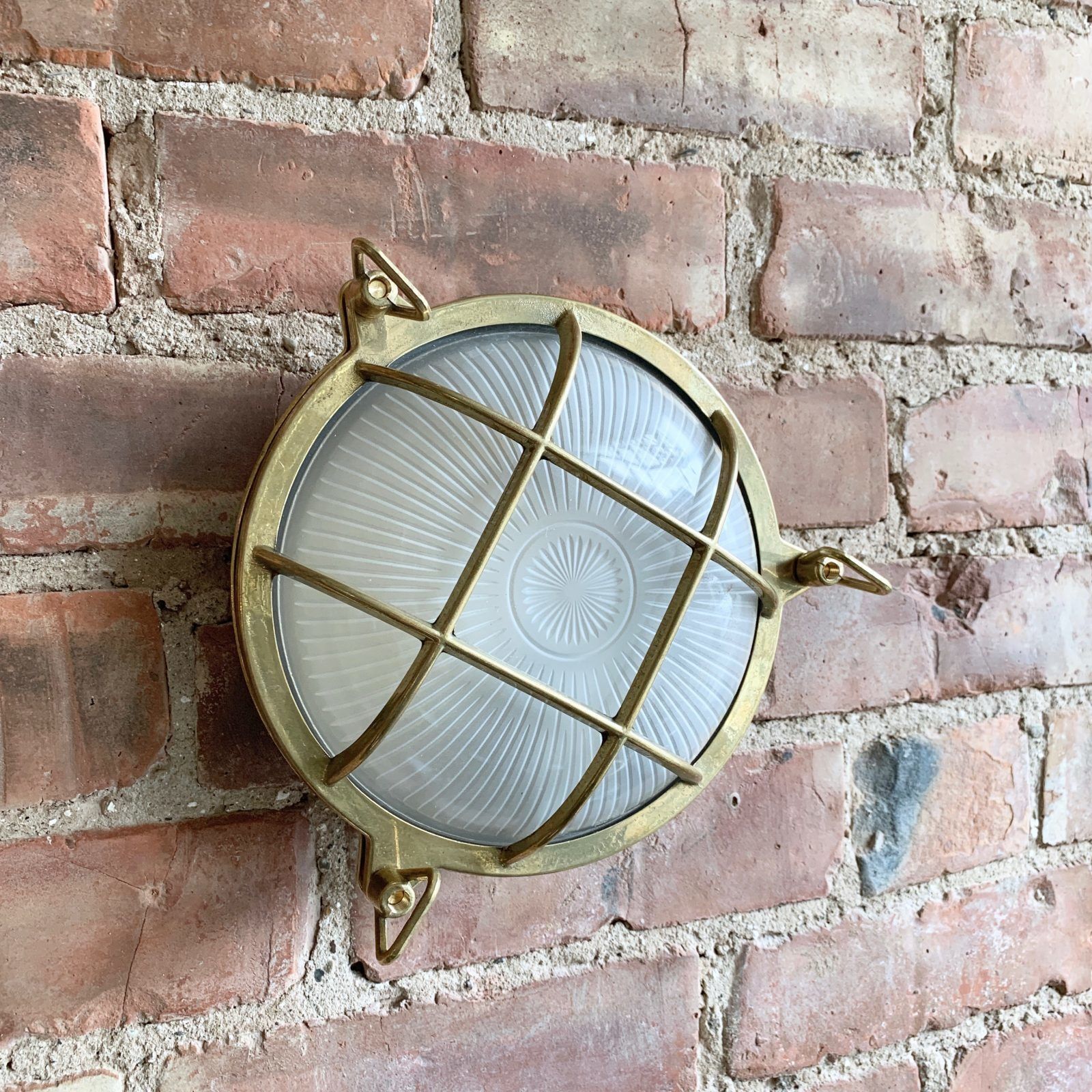 photo furniture Contemporary Large Polished Brass Round Bulk Head Wall Light