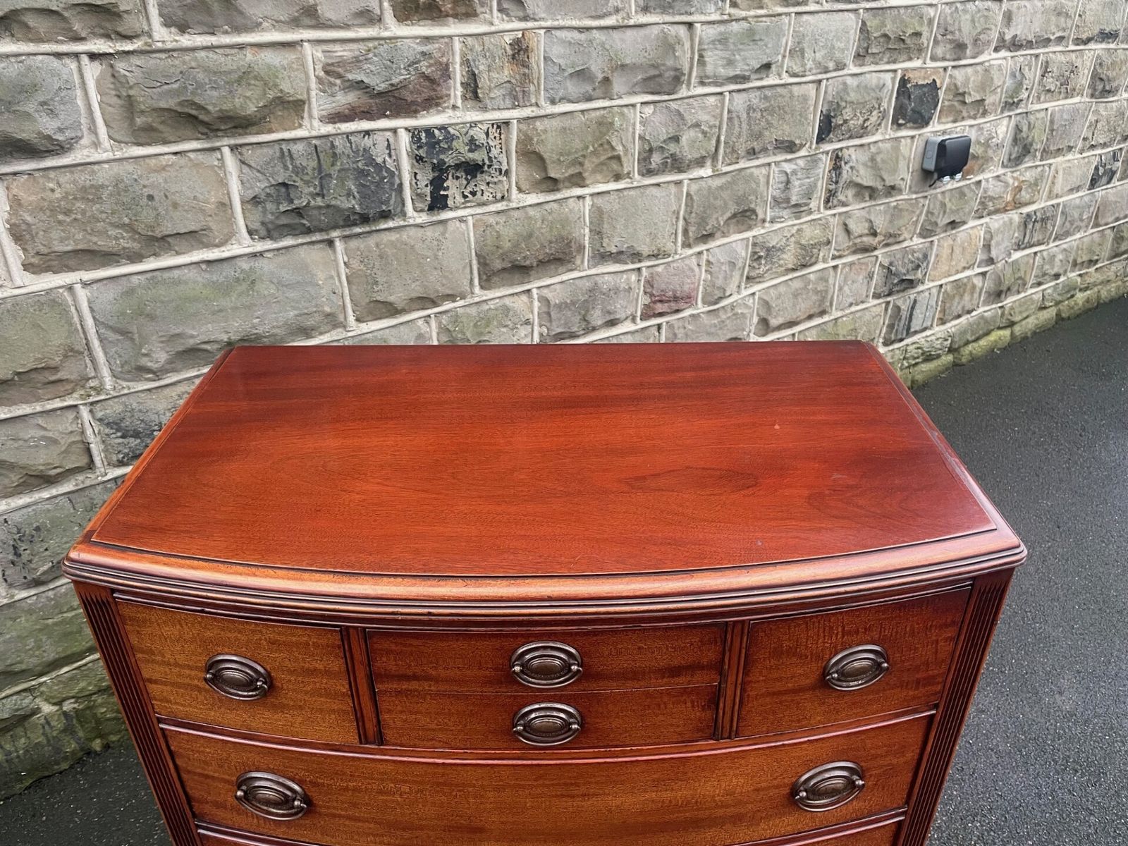700.0 Quality Mahogany Bow Front Chest Of Draws photo