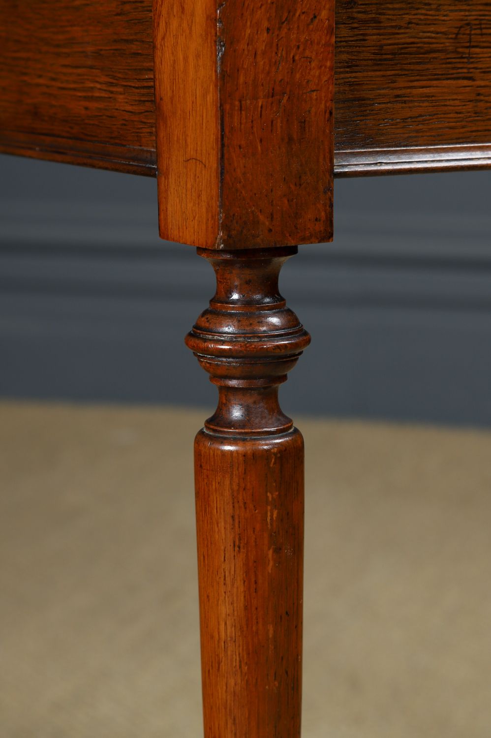 Small English Victorian Oak Occasional Side Table / Bedside  / Nightstand (Circa 1900) photo for sale