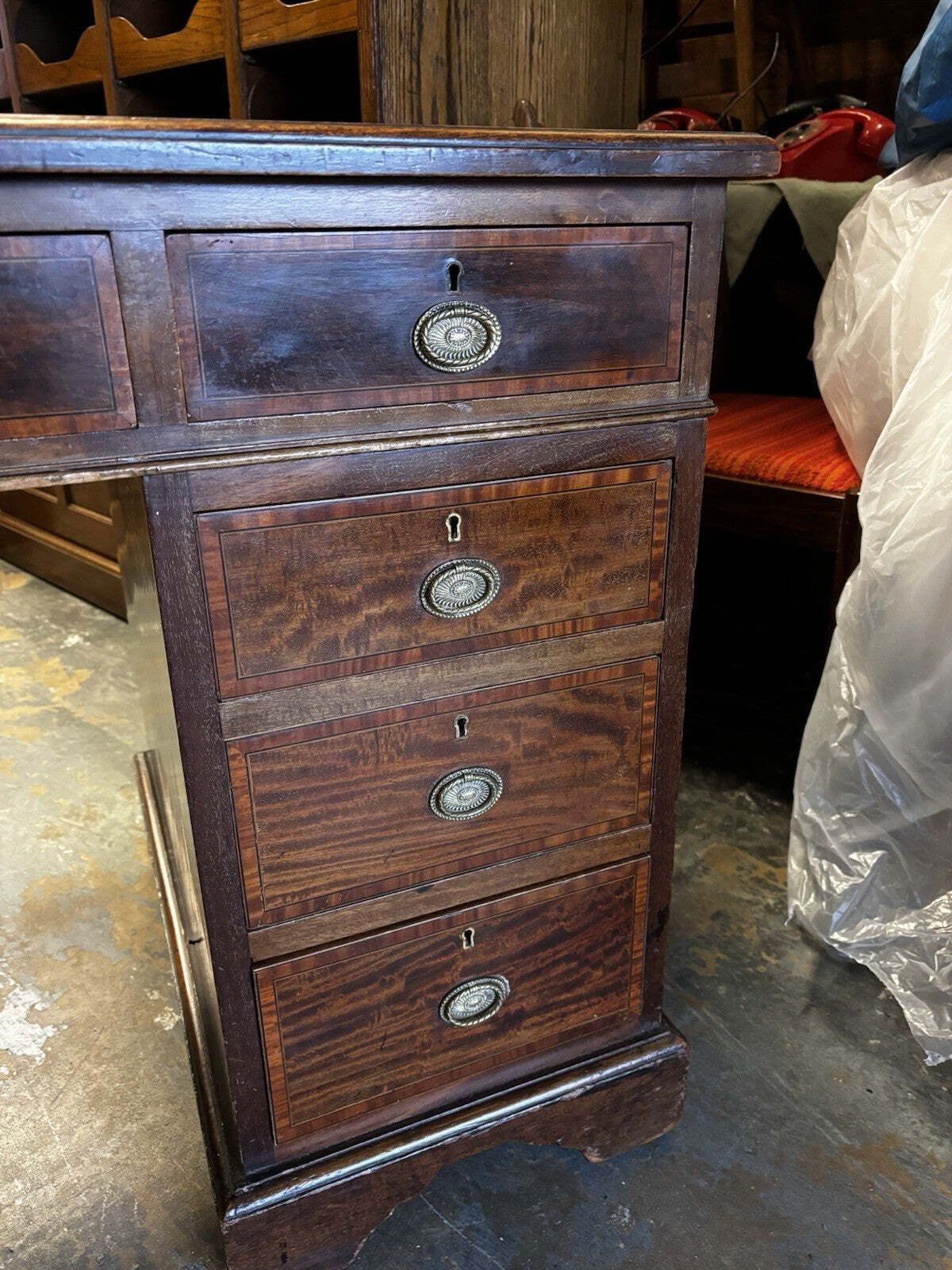 Edwardian Inlaid Mahogany Pedestal Desk With Brown Top. photo vinterior