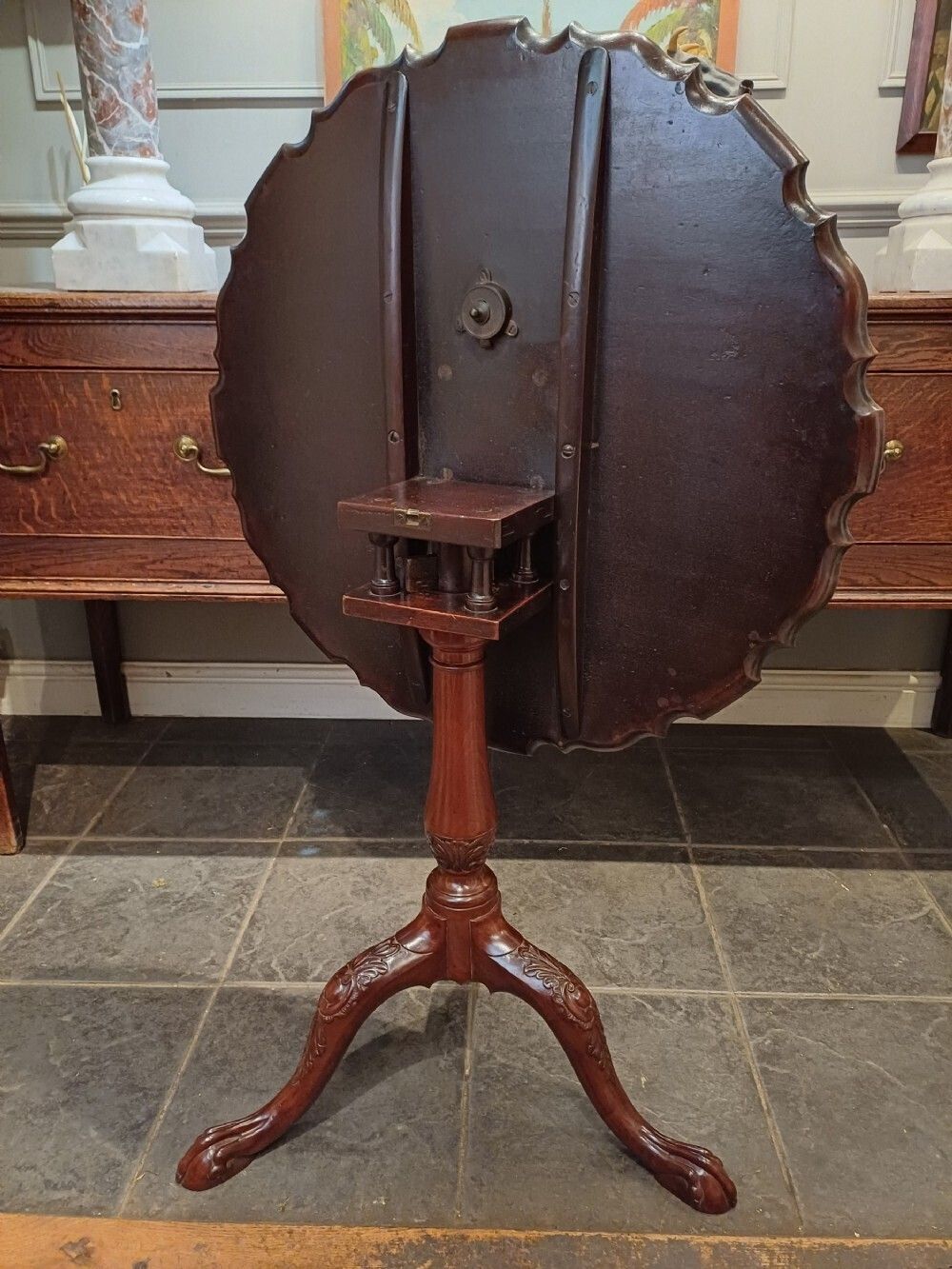 photo furniture Beautiful 18th Century Mahogany Piecrust Birdcage Tripod Centre Table