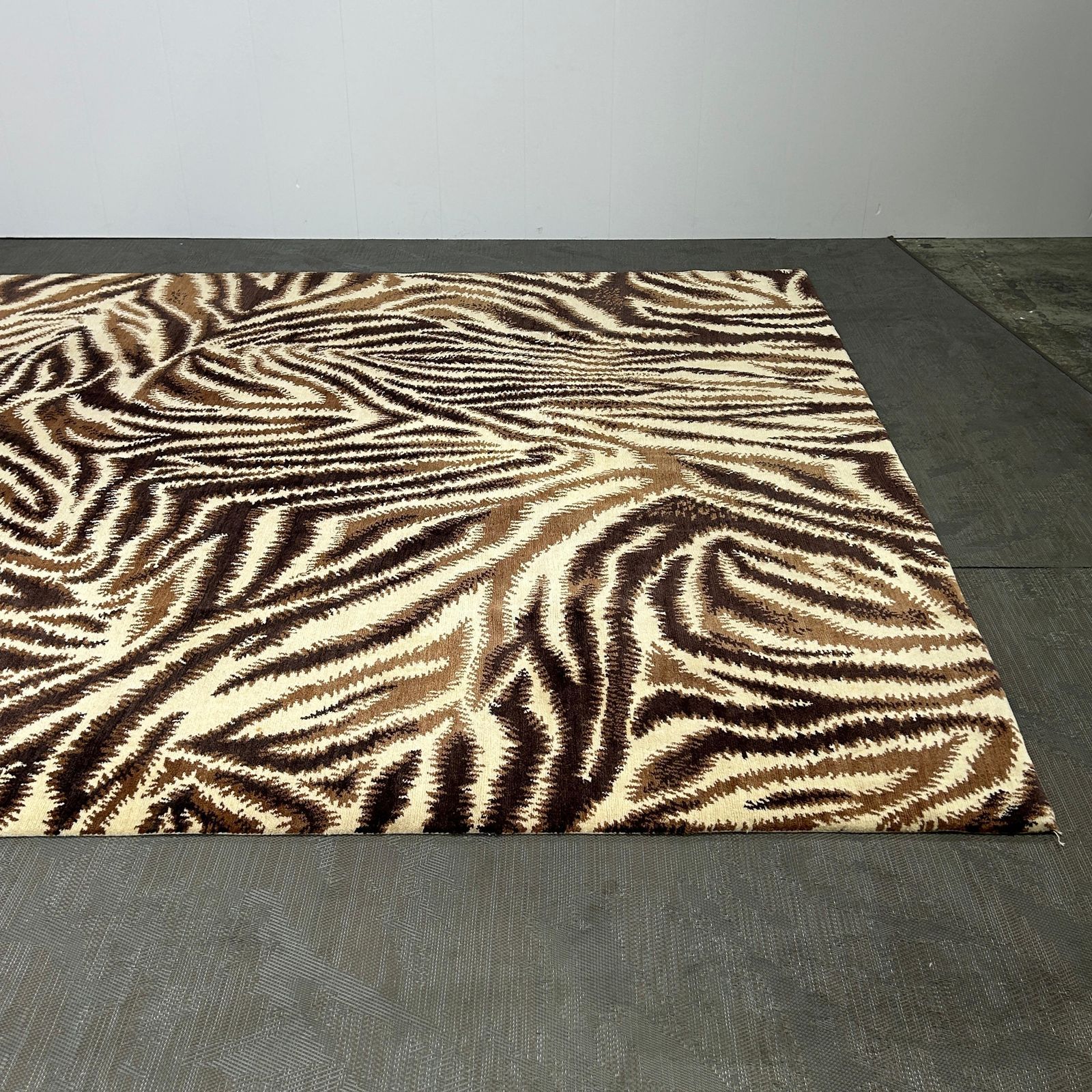 Textiles The Rug Company Zebra Rug By Diane Von Furstenberg photo
