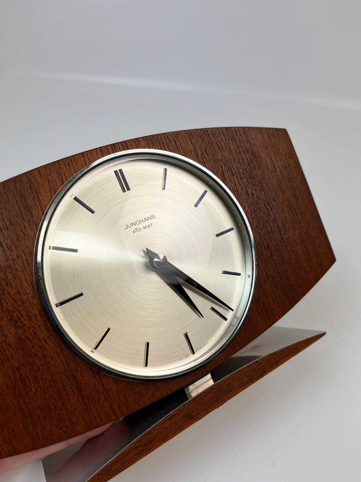 Rare Mid Century Teak & Chrome Minimalist Desk Clock By Junghans Eames Max Bill Age photo for sale