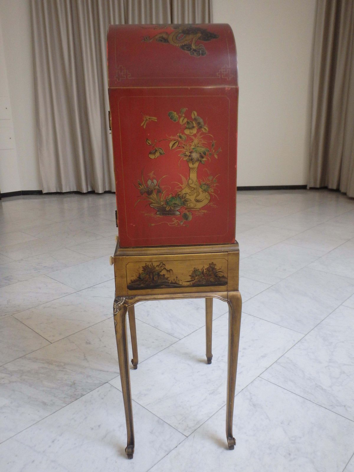 photo buy 1920 Elegant Japonisem Red And Gold Dry Bar With Sculpted Figures And Pagodes
