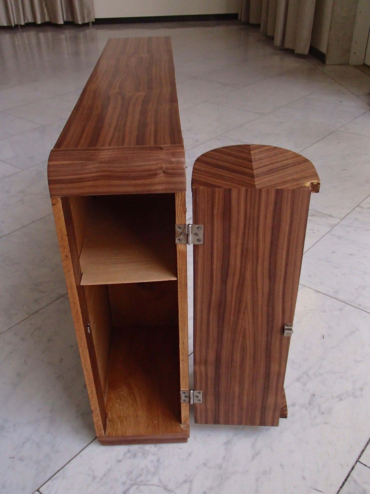 1757.0 Art Deco Narrow Bar With 2 Doors And Bottle Compartment Walnut And Chrome photo