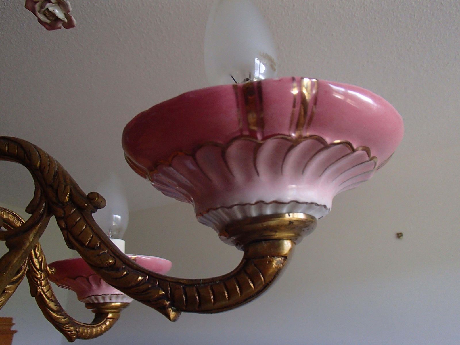 1960th Italian Porcelain Chandelier With Roses photo furniture