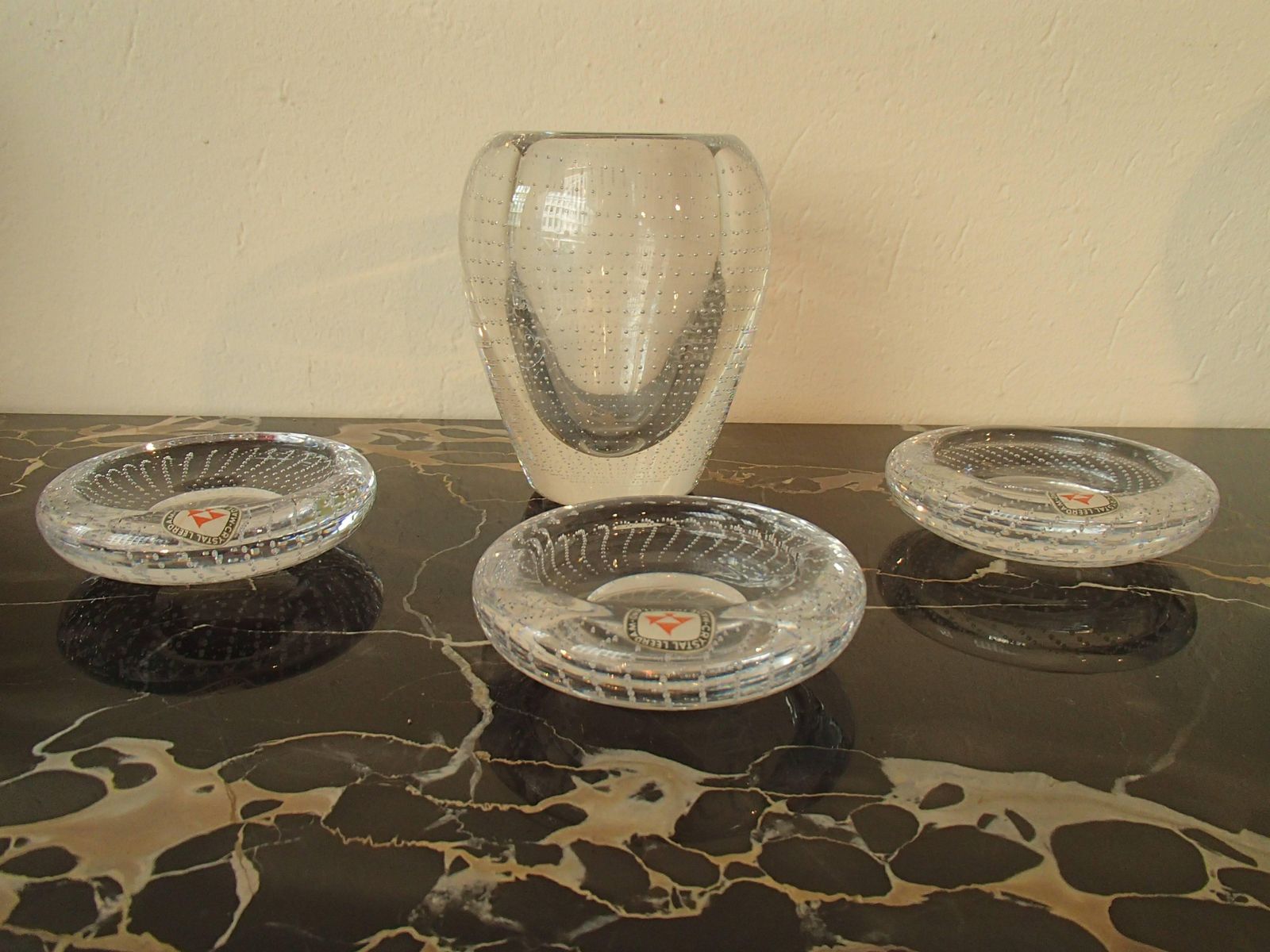 Midcentury Set By Leerdam Three Ashtrays And Small Vase photo 671.0