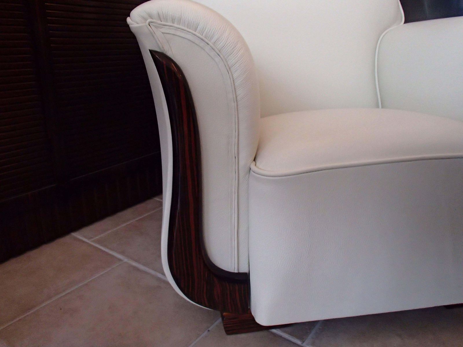 Art Deco Armchair Off White Leather And Ebene De Macassar Decors photo vinterior